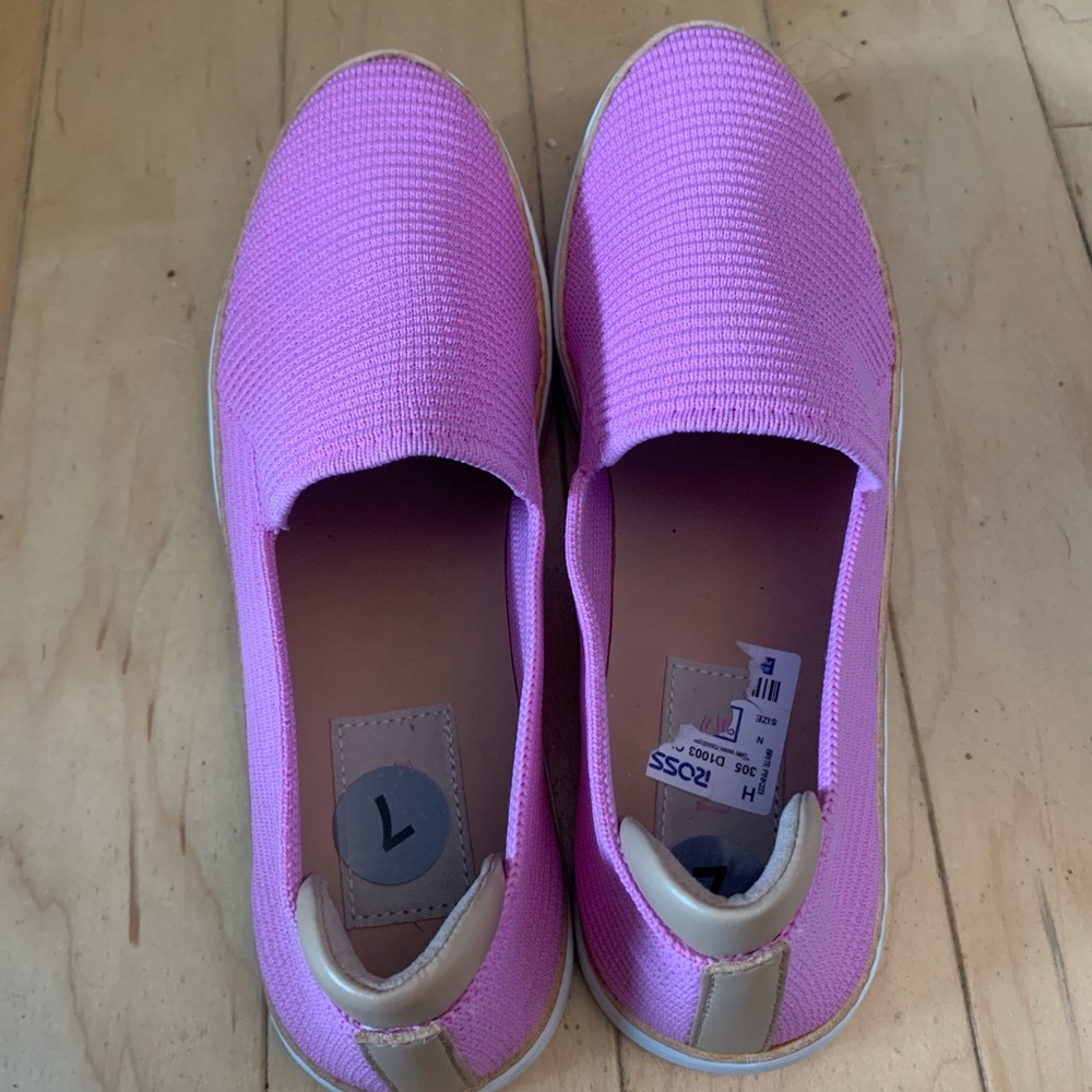 UGG Australia Sammy Knit Slip-On Sneakers Pink Wild Flower Women’s Size 7 NWT